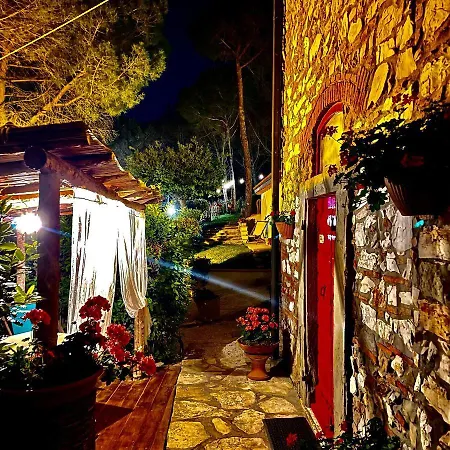 Vecchia Fonte Bed & Breakfast *
