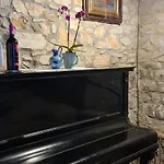 Vecchia Fonte Bed & Breakfast 3*