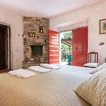 Vecchia Fonte 3*